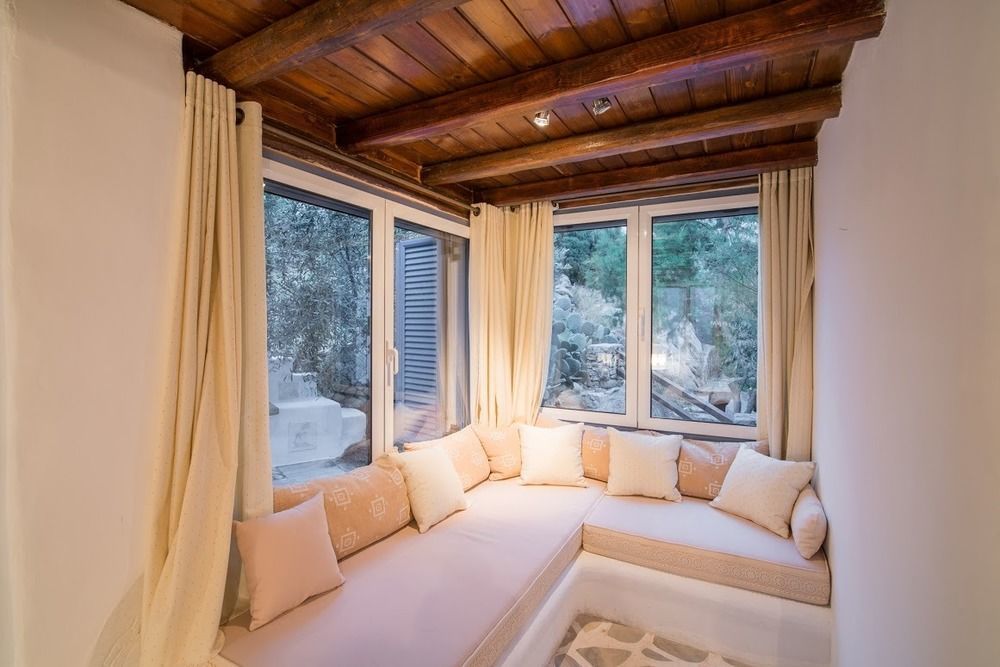 Villa Pleiades Ornos  Buitenkant foto